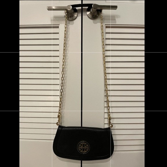 Tory Burch Amanda Crossbody Black Leather Logo Bag - Picture 8 of 14